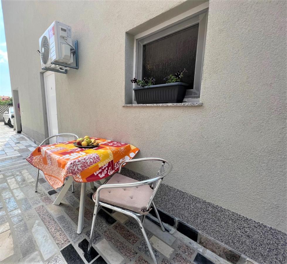 Apartments Melek Medulin Bagian luar foto