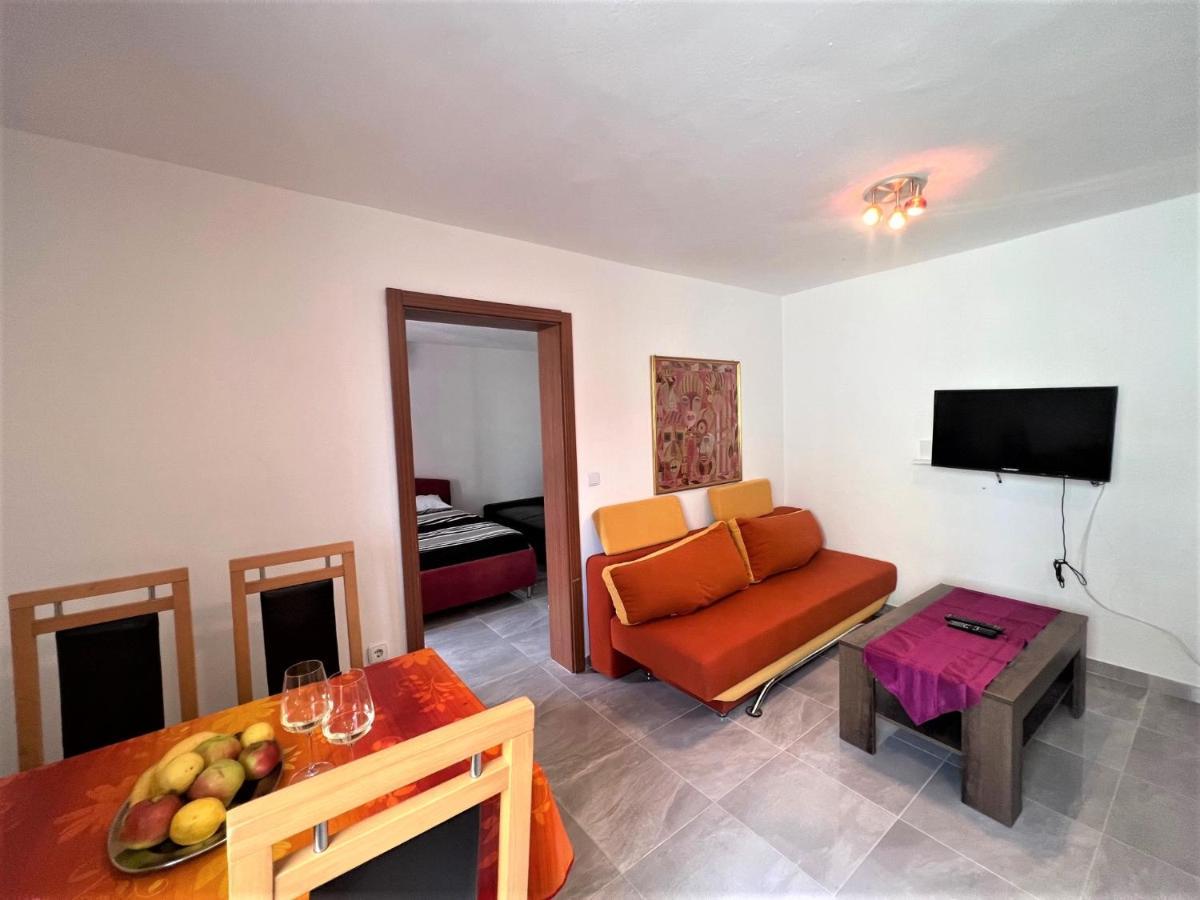 Apartments Melek Medulin Bagian luar foto